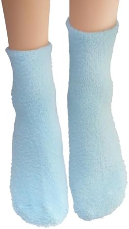 Earth Therapeutics Aloe Vera Socks – Infused with Natural Aloe Vera & Vitamin E – Helps Dry Feet, Cracked Heels, Calluses, Dead Skin - Use with Your Favorite Lotions - Blue Plaid