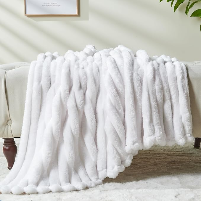 NEWCOSPLAY Super Soft Twin Blanket White Premium Silky Flannel Fleece 3D Ribbed Jacquard Lightweight Bed Blanket All Season Use (White Ribbed, Twin(60"x80"))