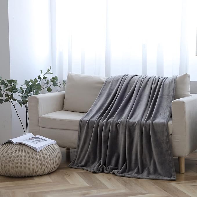 SOCHOW Flannel Fleece Blanket Throw Size, All Season Lightweight Super Soft Cozy Blanket for Bed or Couch, Grey, 50x60 inches