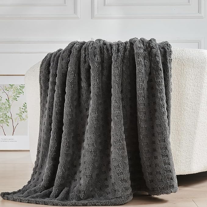 NEWCOSPLAY Super Soft Queen Blanket Grey Premium Silky Flannel Fleece 3D Waffle Checkered Lightweight Bed Blanket All Season Use (Dark Grey, Queen(90"x90"))